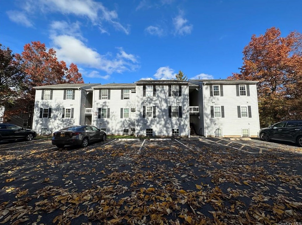 16 Lexington Hl Unit 3, Harriman, NY 10926