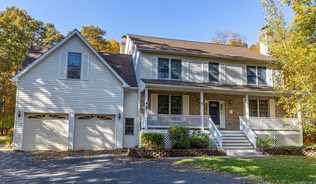 97 Ludlam Rd, Monroe, NY 10950-4532