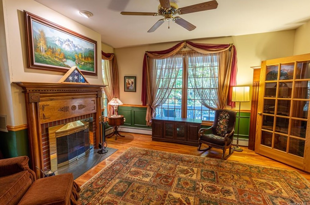 97 Ludlam Rd, Monroe NY 10950-4534 exterior