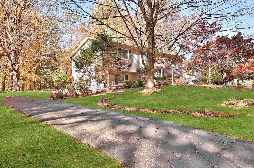 5 Eklof Ct, Croton on Hudson, NY 10520