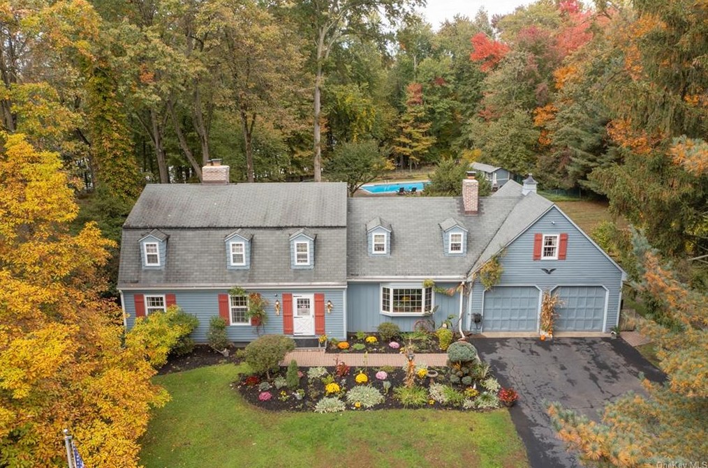 354 Boxberger Rd, Valley Cottage, NY 10989