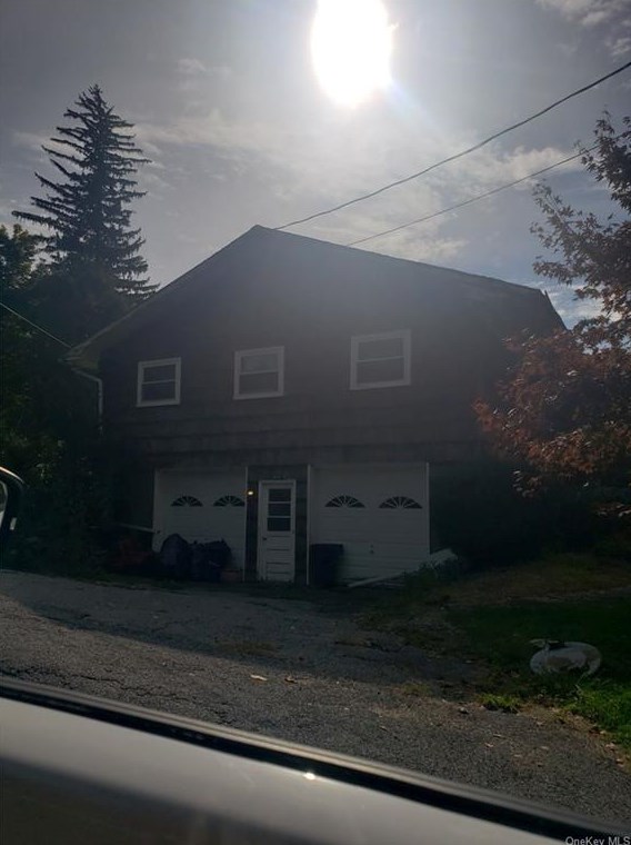 7 Bryant Rd, Kent Lakes, NY 10512