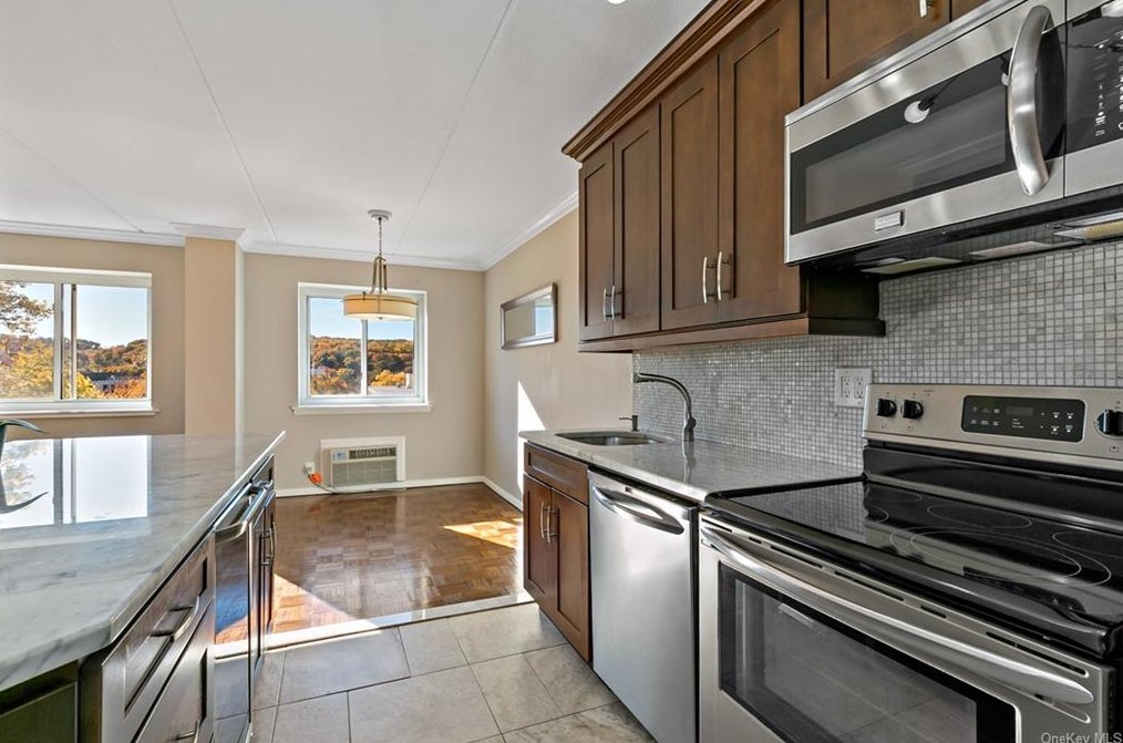 410 Benedict Ave Apt 6j, North Tarrytown, NY