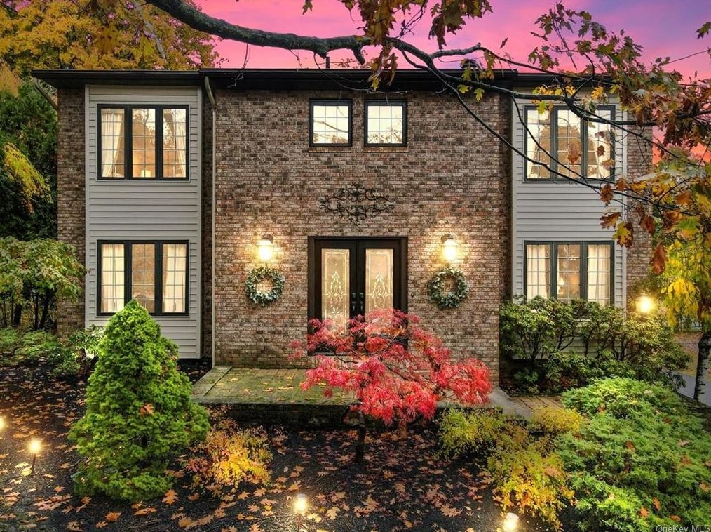 14 Chatham Rd, Monroe, NY 10950-2512