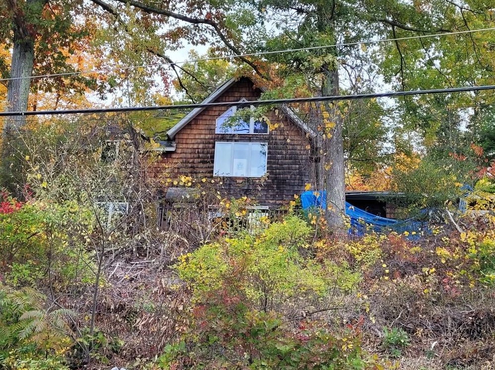 296 Horsepound Rd, Kent Lakes, NY 10512
