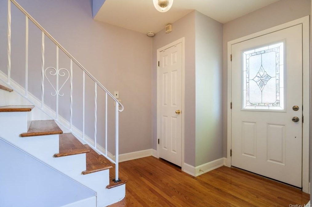 707 Pelhamdale Ave, New Rochelle, NY 10803