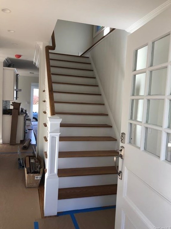 541 Munro Ave, Mamaroneck NY  10543-3420 exterior