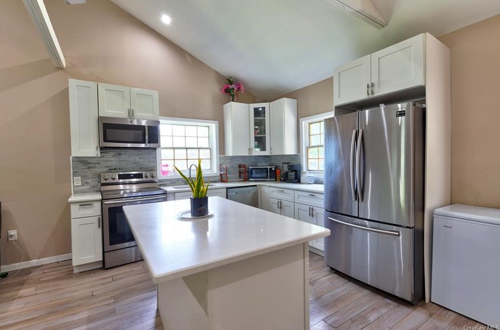 504 Upper Ave, Newburgh, NY 12550
