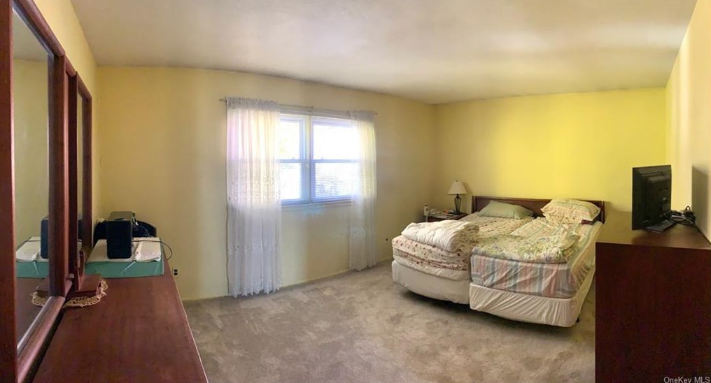 26 Duke Pl, Staten Island NY  10314-5148 exterior