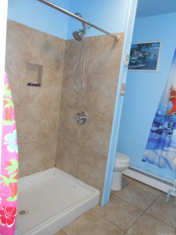 94 Maple St, Newburgh NY  12550-4035 exterior