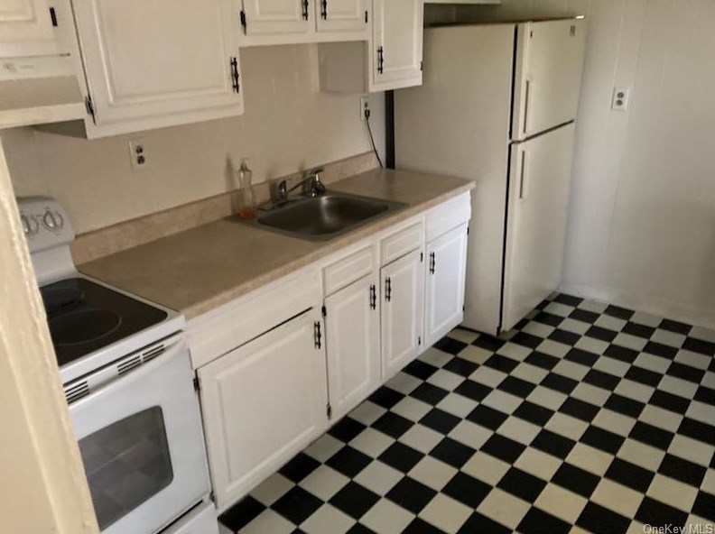 48 N Main St, Monroe, NY 10950