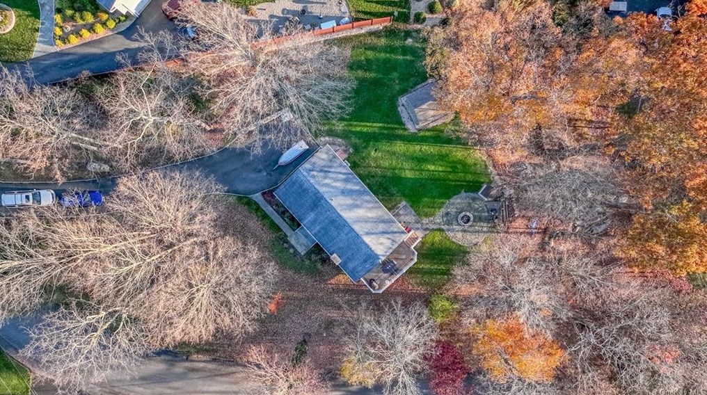 45 Rambler Rd, Kent Lakes NY  10512-3100 exterior