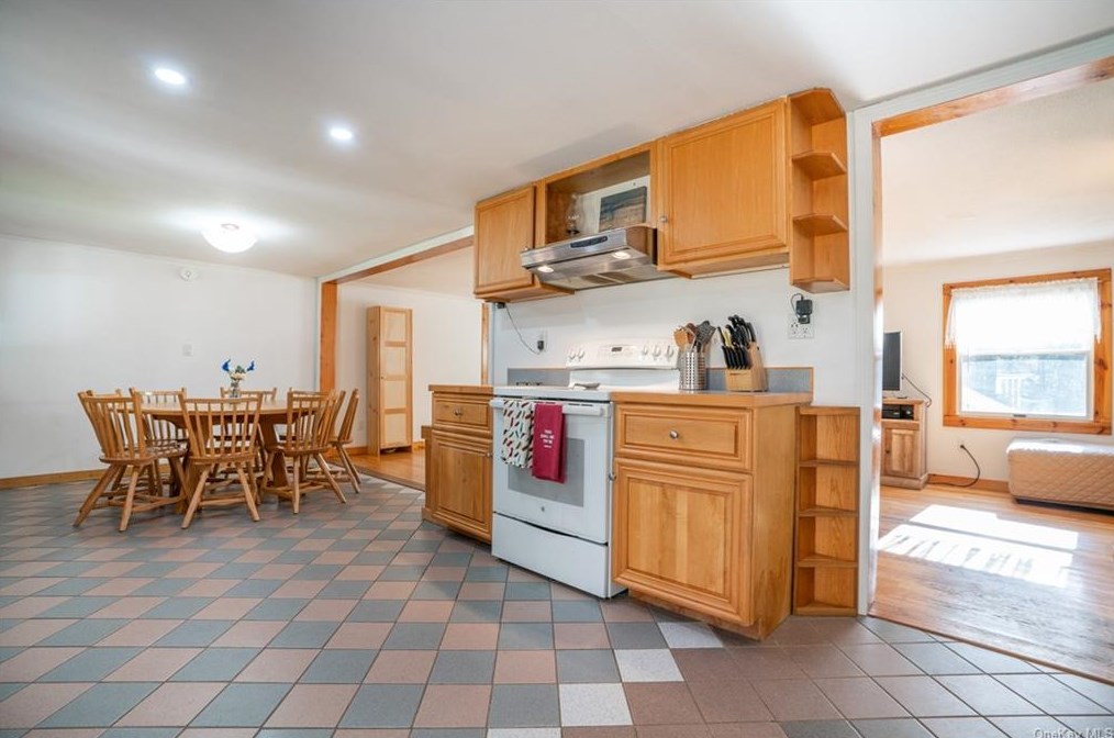967 Berkshire Rd, Wingdale, NY 12594