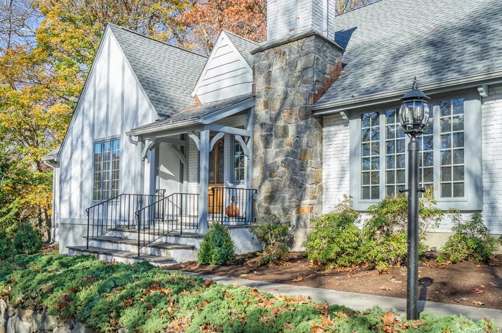 14 Brookdale Ln, Chappaqua, NY 10514