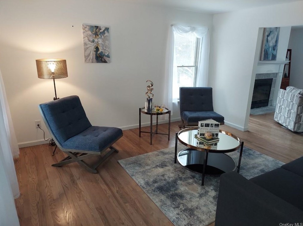 17 Canterberry Ct, East Fishkill NY  12533-5260 exterior