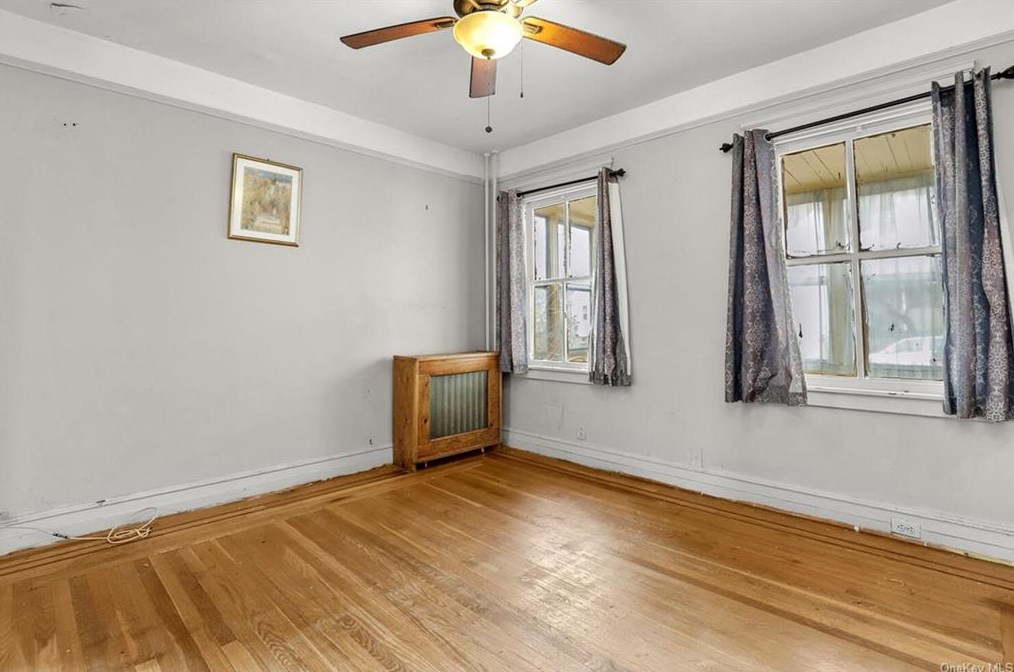 234 Woodland Ave, Yonkers, NY 10703-2319