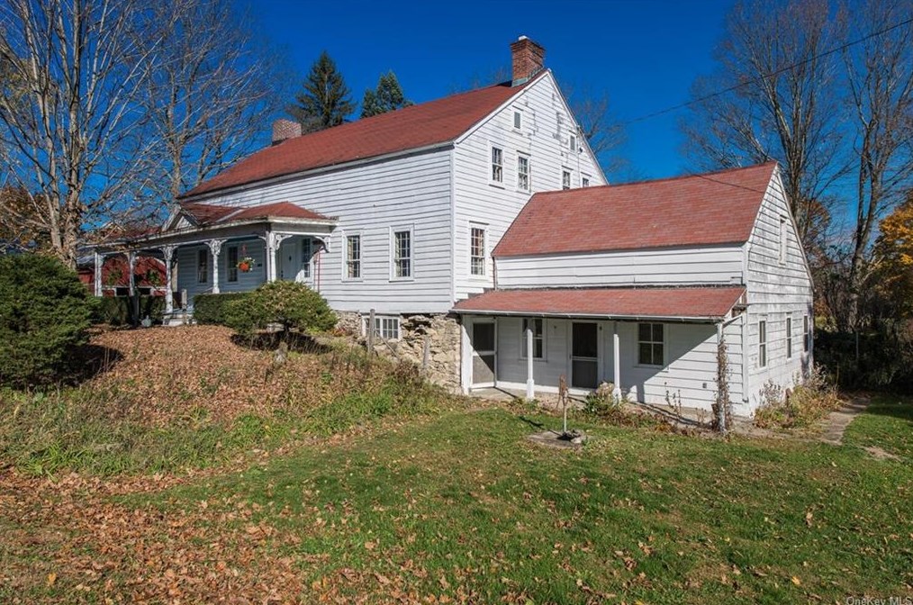 1561 Hollow Rd, Clinton Crn, NY 12514-2015