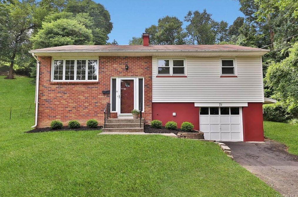 71 Jay St, Stony Point, NY 10980