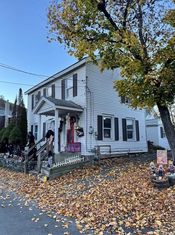 6 Crawford St, Port Jervis, NY 12771-1513