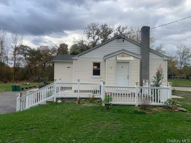92 Lake Walton Rd, New Hamburg, NY 12590