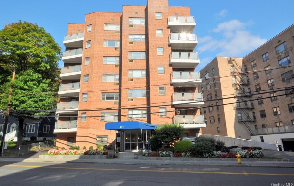 111 E Hartsdale Ave #4a, Hartsdale, NY 10530