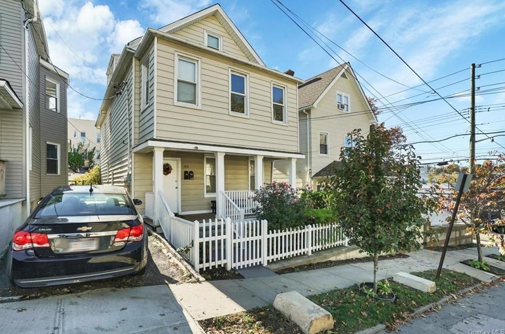 62 Oak St, Mount Vernon, NY 10550