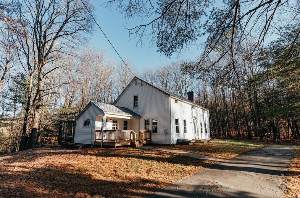23 Burnt Ridge Rd, Liberty, NY 12754