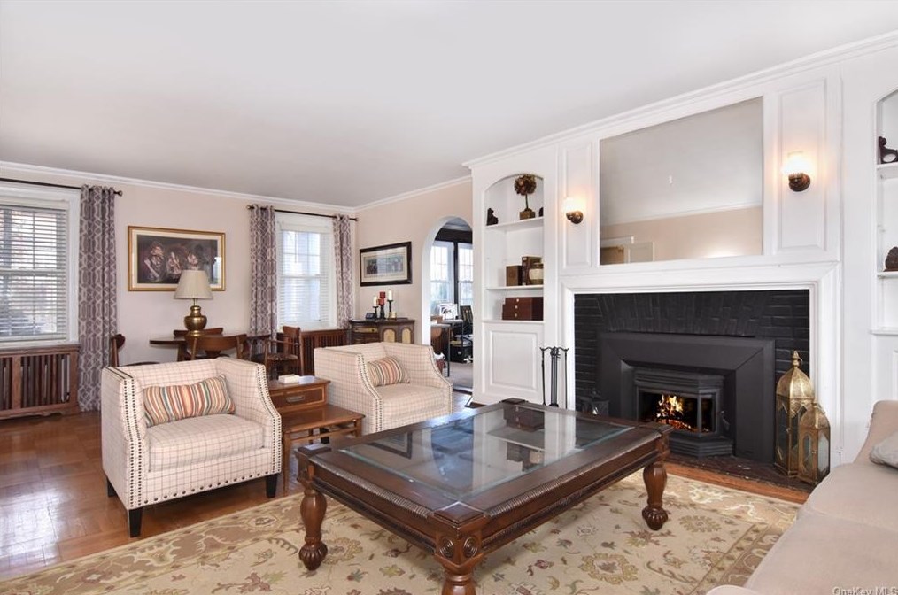 60 Stuyvesant Plaza, Mount Vernon, NY 10552