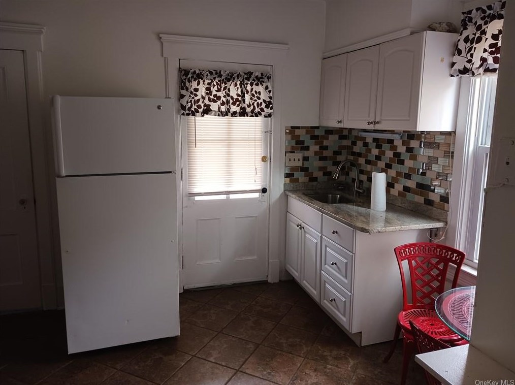 2109 Saw Mill River Rd, Yorktown Hgts, NY 10598