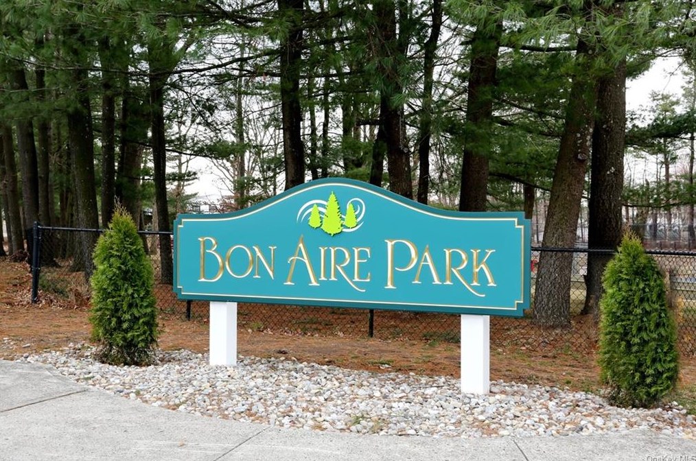 104 Bon Aire Cir W #8k, Airmont, NY 10901