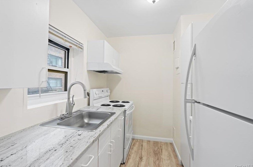 45 E Hartsdale Ave #3a, Hartsdale, NY 10530