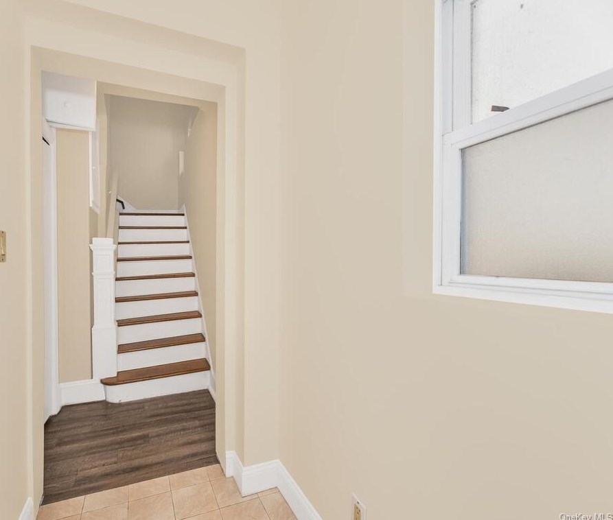 58 Crotty Ave, Yonkers NY  10704-2730 exterior