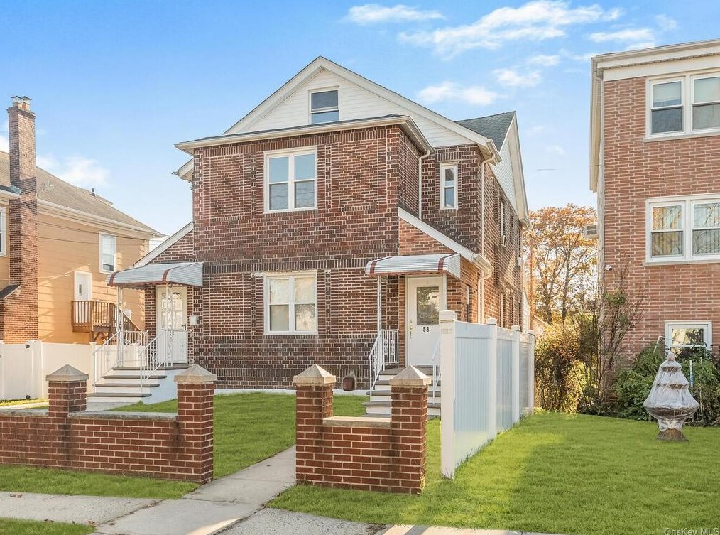 56 Crotty Ave, Yonkers NY 10704-2730 exterior