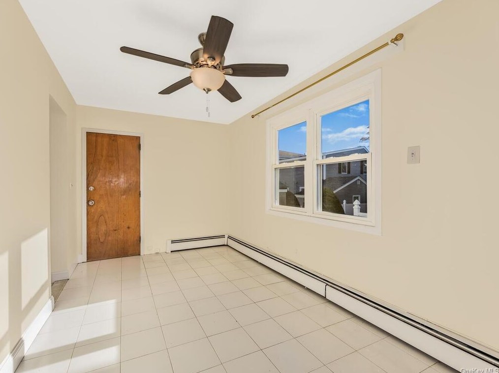 56 Crotty Ave, Yonkers NY 10704-2730 exterior