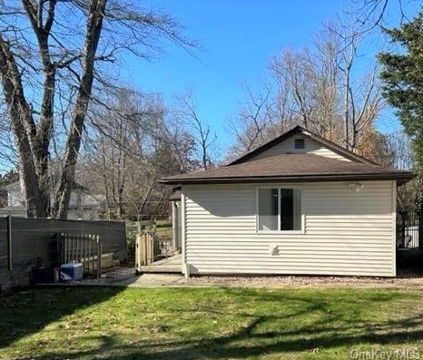 56 Geneva Dr, Kent Lakes, NY 10512