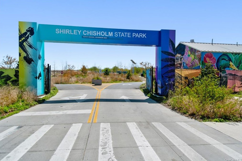 380 Cozine Ave, Brooklyn NY  11207-9238 exterior