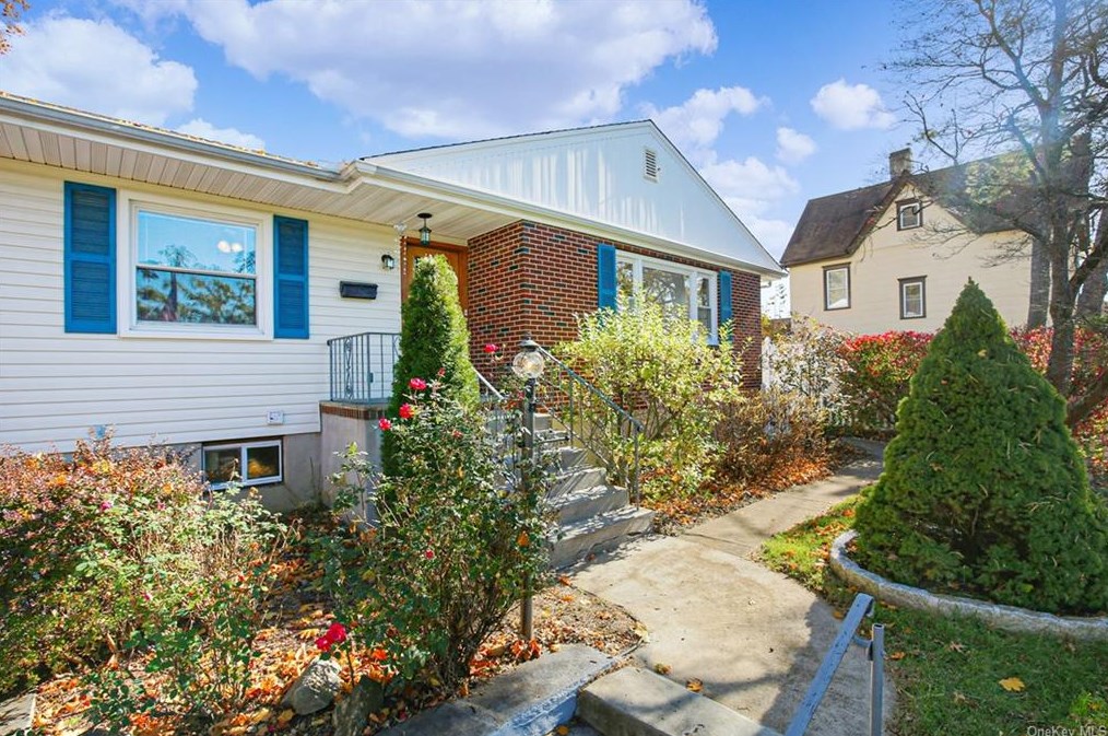 314 Fort Washington Ave, Hawthorne, NY 10532