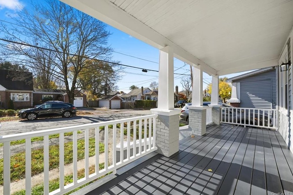 16 Columbus Ave, Newburgh, NY 12550