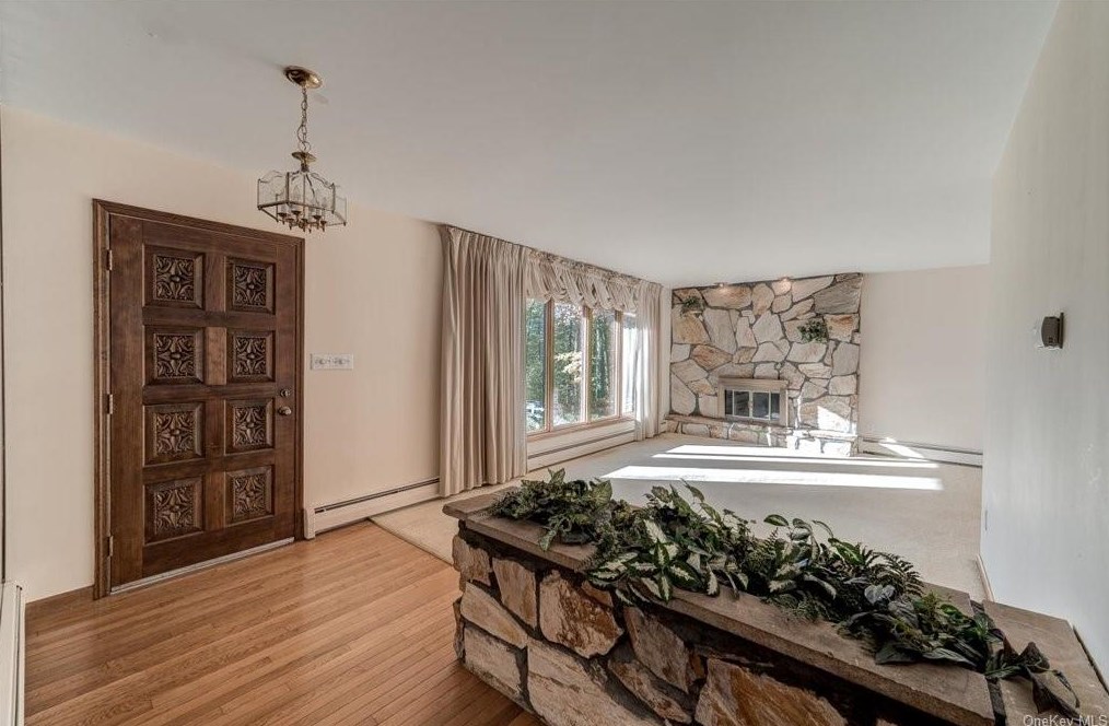 38 Old Sylvan Lake Rd, East Fishkill NY  12533-7434 exterior