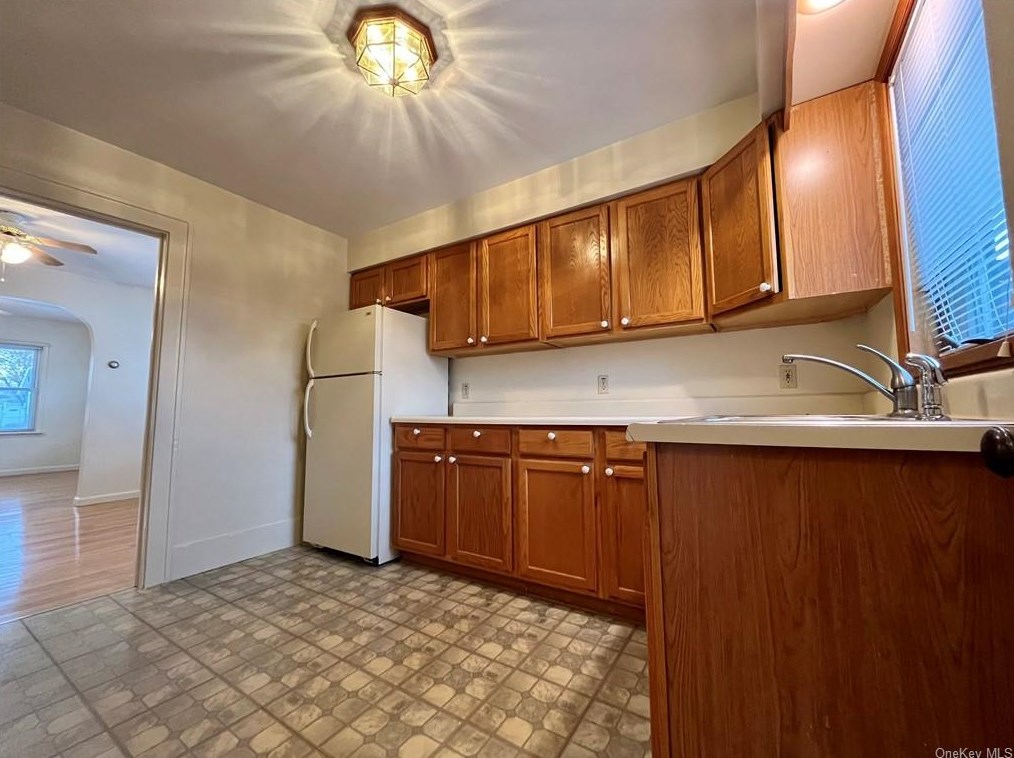 28 West St, Port Jervis, NY 12771-1634