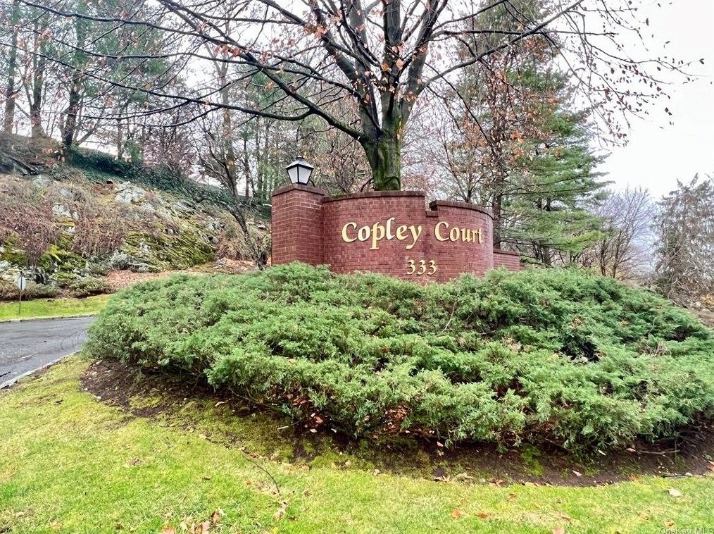 333 N State Rd #7, Briarcliff, NY 10510