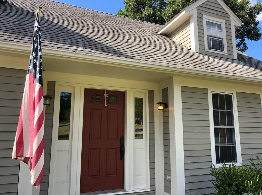 19 Telsar Ln, Warwick, NY 10990