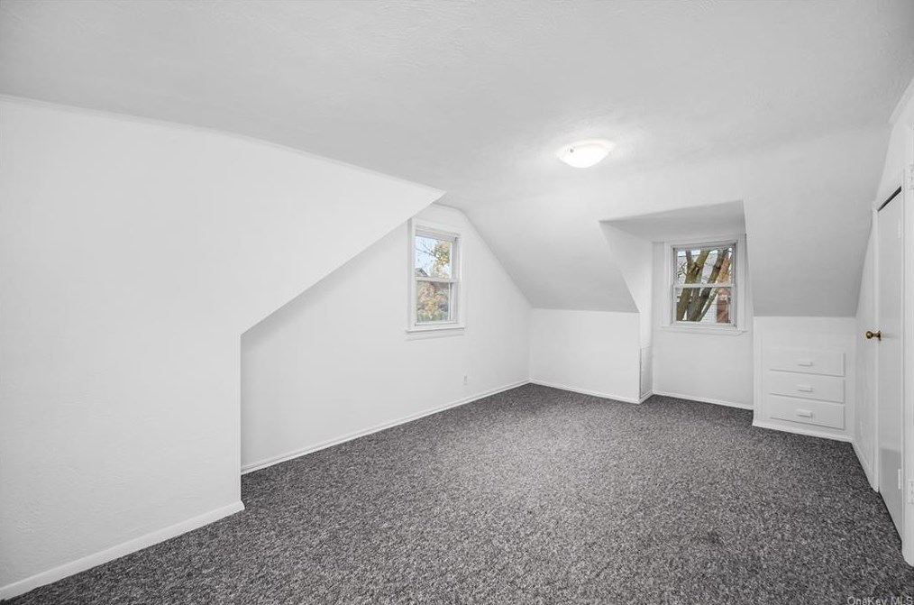 305 Grant Ter, Mamaroneck NY  10543-1409 exterior