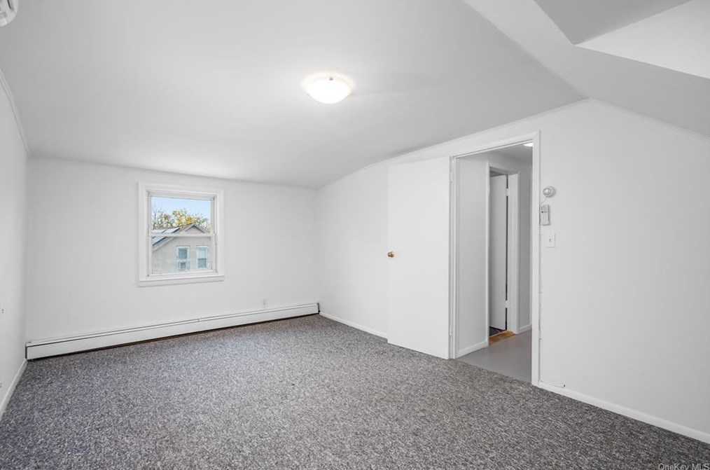 305 Grant Ter, Mamaroneck NY  10543-1409 exterior