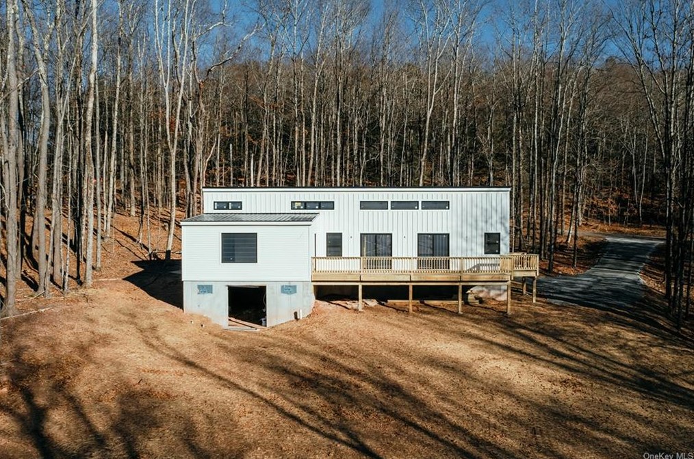 123 Boband Rd, Jeffersonville, NY 12748-6128
