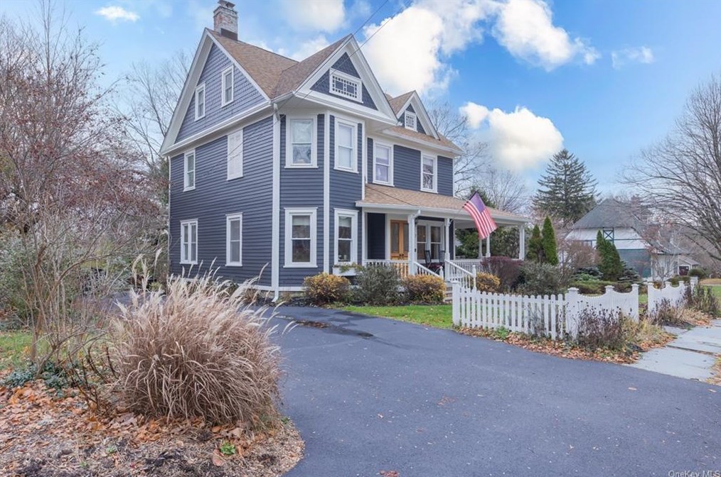 7 Linden Pl, Warwick, NY 10990