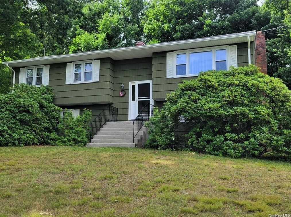 123 Linden Ln, Monroe, NY 10950