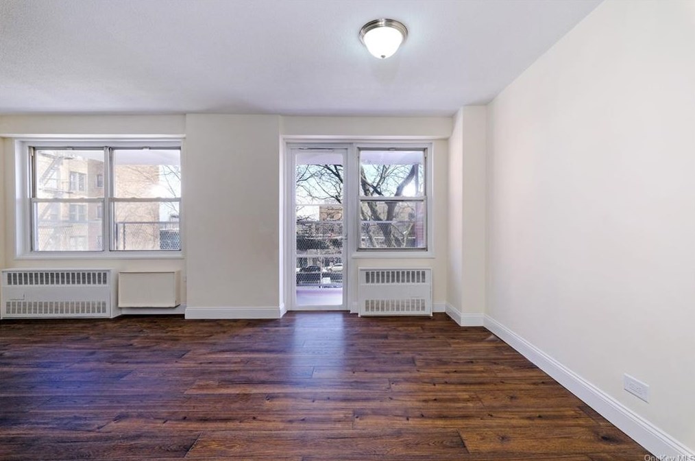 2550 Olinville Ave #5m, Bronx, NY 10467