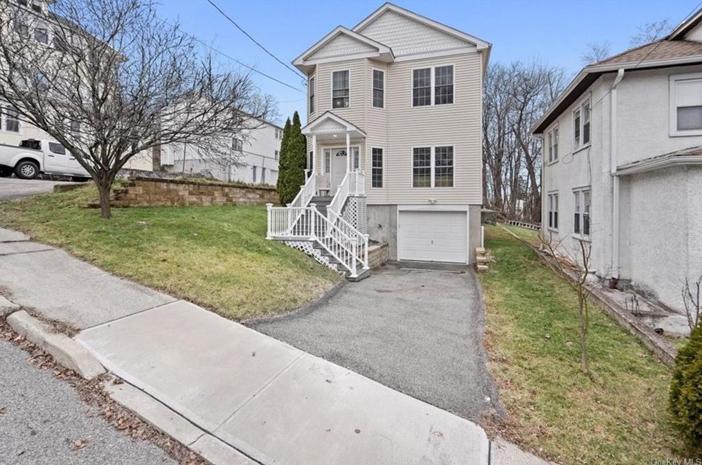 12 Armstrong Ave, Peekskill, NY 10566-4002