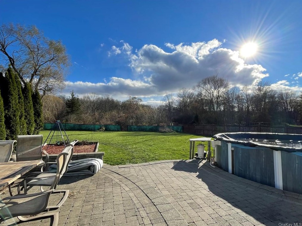 99 Barnes Rd, Washingtonville, NY 10992